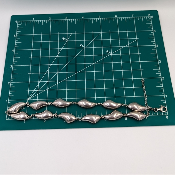 Bold Modernist Abstract Sterling Silver Puffed links Statement Necklace - Picture 10 of 10